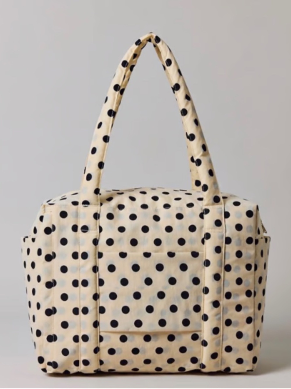 BAGGU Small Cloud Carry-On Bag - Cream + Black Polka Dot - UO Exclusive